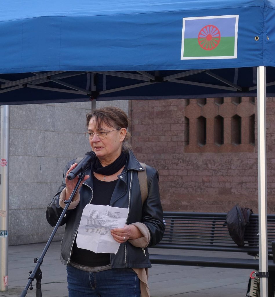 Walburga Schürmann spricht ihr Grußwort